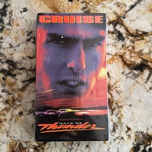 NEW- NEVER OPENED! 🎬Days of Thunder movie. VHS tape.